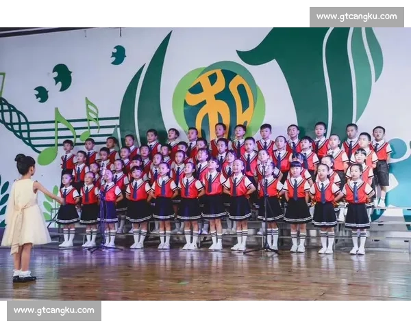 歌声飞扬展风采凝心聚力谱华章的校园歌咏比赛美篇纪实精彩瞬间回顾